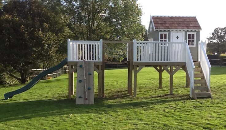 How to Deter Bees From Garden Hoses and Outdoor Faucets